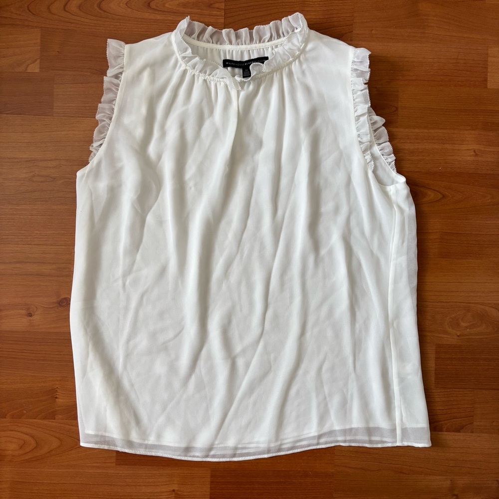 Womens white ivory White House Black Market Ruffled Blouse size medium